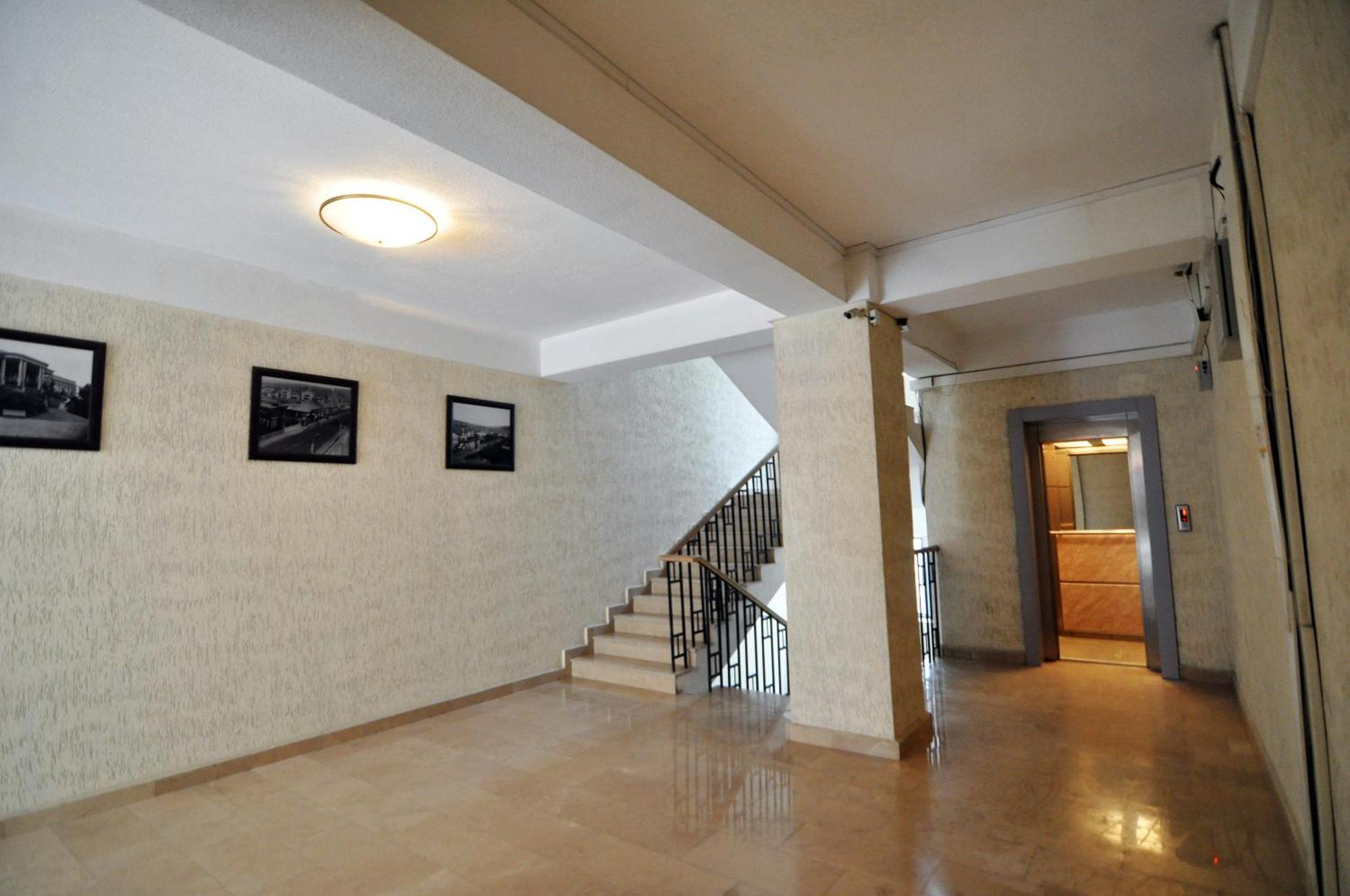 Two Bedroom Apartment In The City Center Tiflis Exterior foto